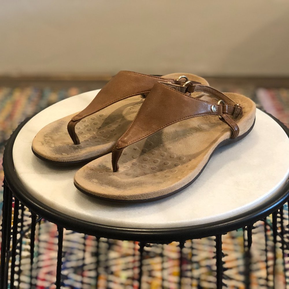 Vionic Kirra Sandals Size 8.5